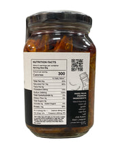 Load image into Gallery viewer, R Kitchen Spicy Garlic Tuyo in Vinegar 8.8 oz
