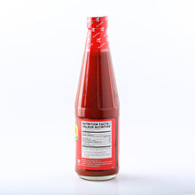 Load image into Gallery viewer, Jufran Banana Sauce Hot Big 20oz (560 g)
